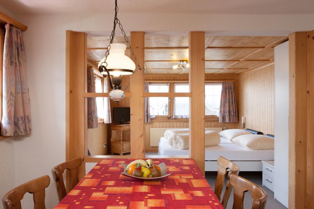 Hotel Pez Regina Lumbrein Cameră foto
